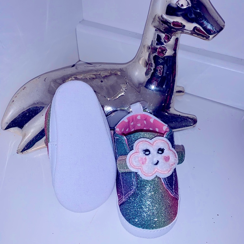 Baby girl shoes size 6-9 months (baby size 3)